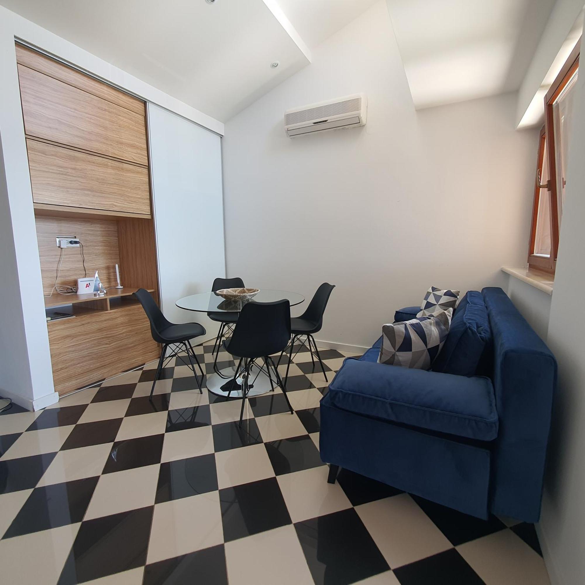 Apartments Villa Oliva Turanj Cameră foto